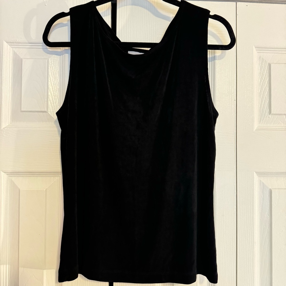 Chico’s black tank